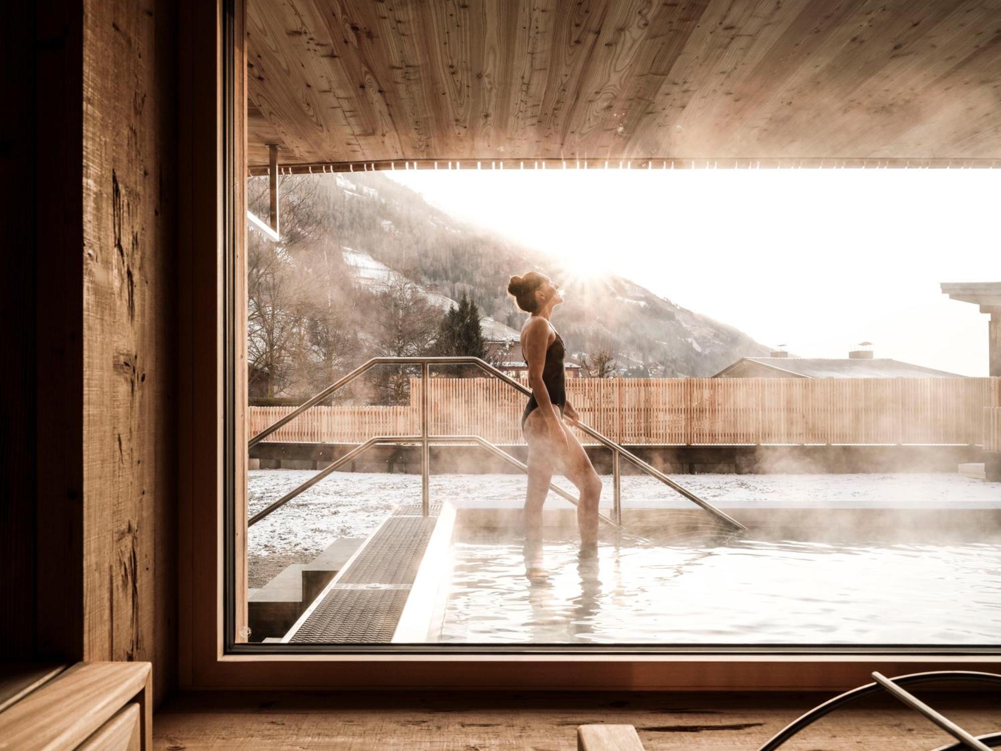 Spa & Naturhotel Outside Matrei in Osttirol Exterior photo